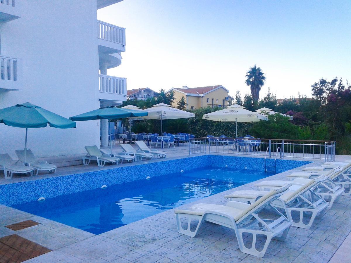 بودفا Hotel Jovana المظهر الخارجي الصورة