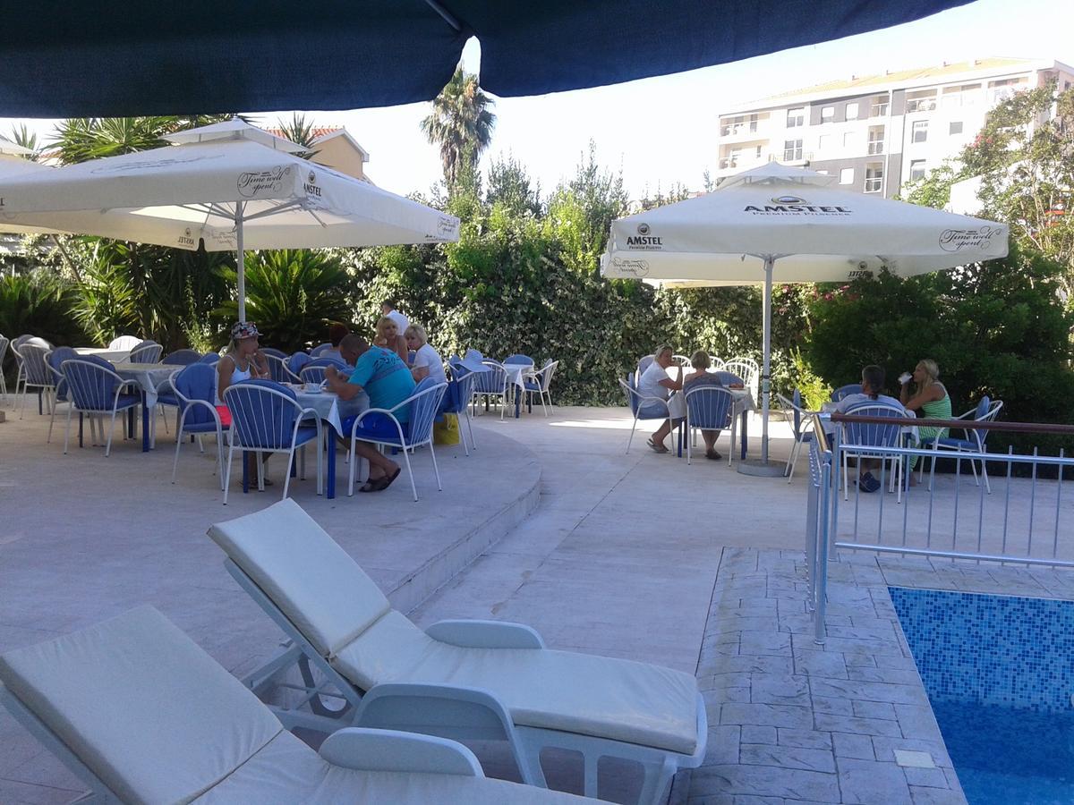 بودفا Hotel Jovana المظهر الخارجي الصورة